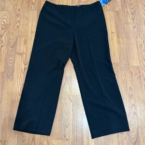 Women's 16P Black Straight Leg Pants